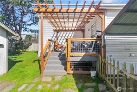 4751 Birch Bay Lynden Road Blaine WA 98230