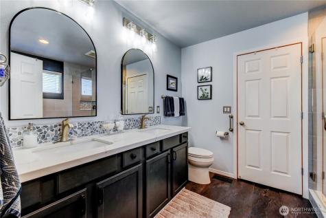 1523 151st Street SW Lynnwood WA 98087