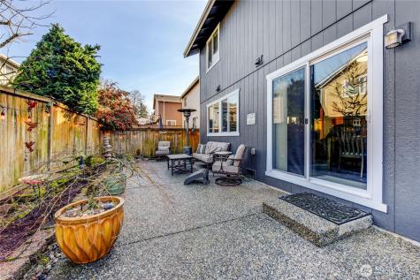 1523 151st Street SW Lynnwood WA 98087