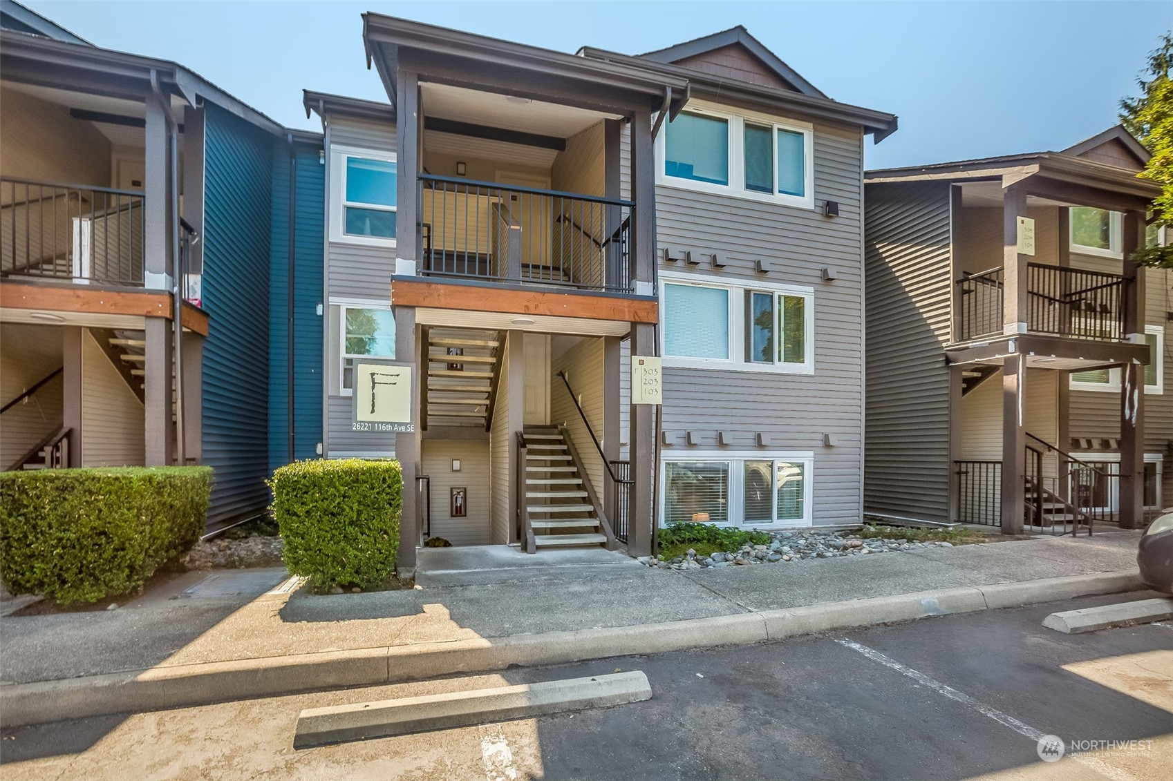 26221 116th Avenue SE Kent WA 98030