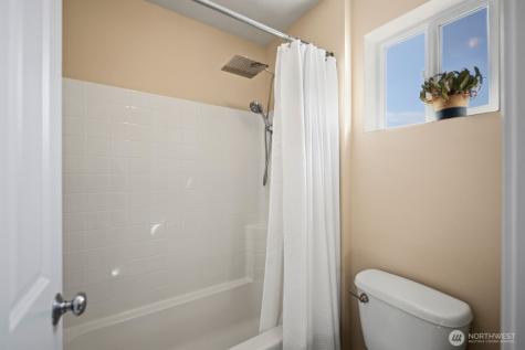 5120 S 214th Way Kent WA 98032
