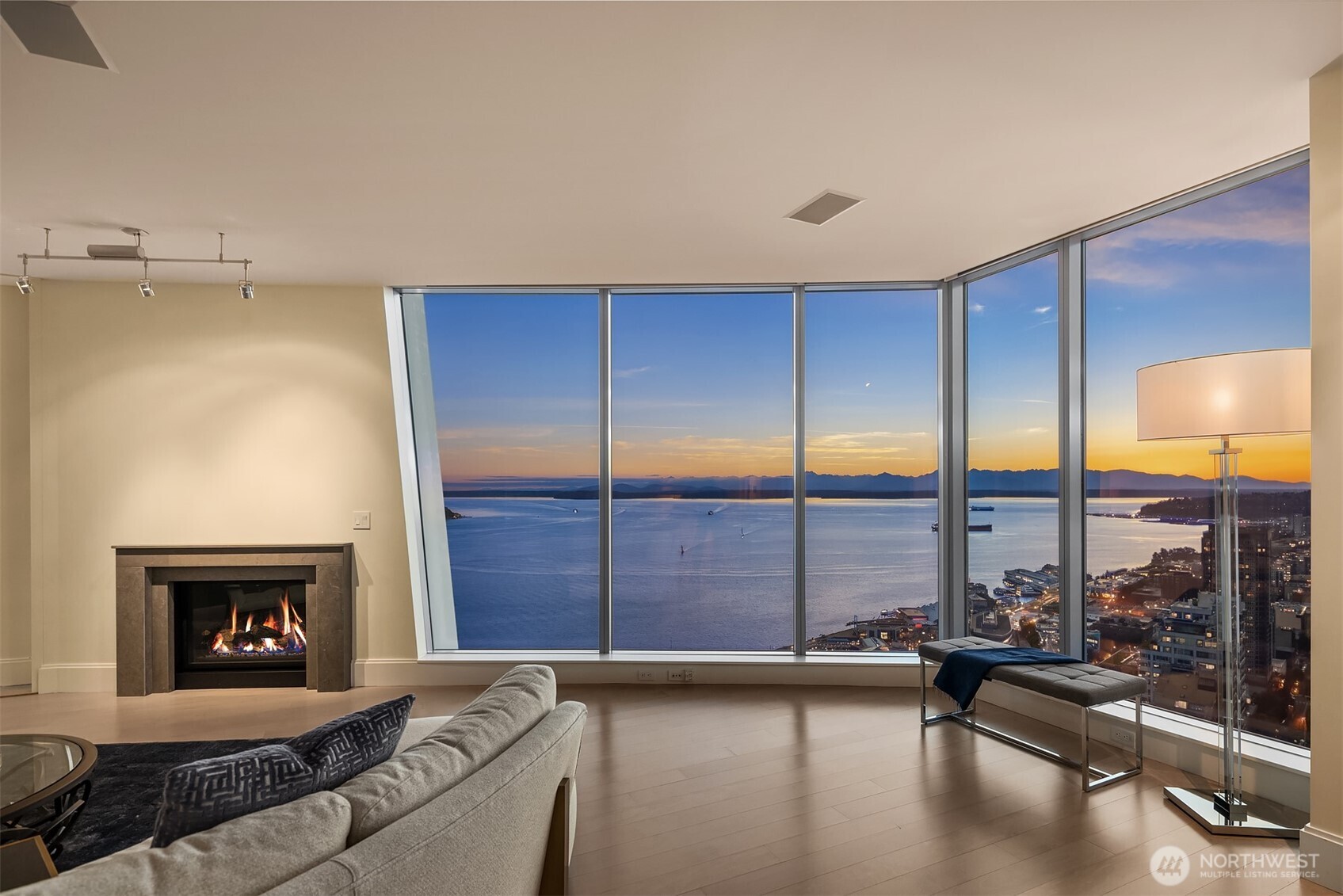 1521 2nd Avenue Seattle WA 98101