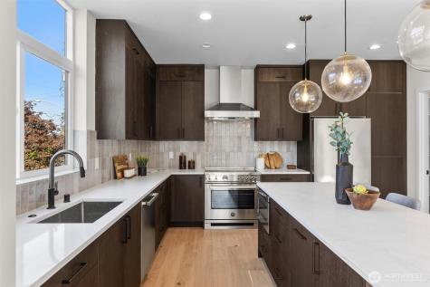3904 42nd Avenue S Seattle WA 98118