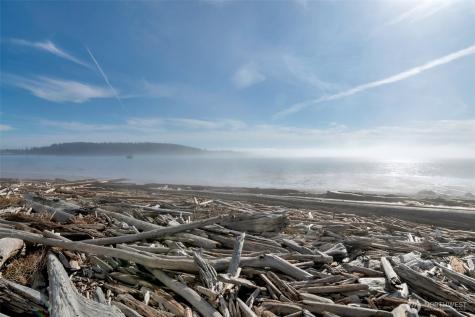 651 SE Bayshore Drive Oak Harbor WA 98277