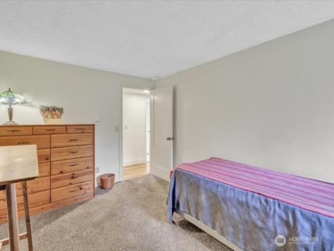4629 W Lake Sammamish Parkway SE Issaquah WA 98027