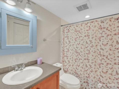 4629 W Lake Sammamish Parkway SE Issaquah WA 98027