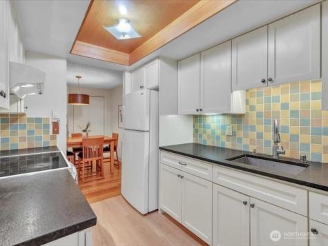4629 W Lake Sammamish Parkway SE Issaquah WA 98027