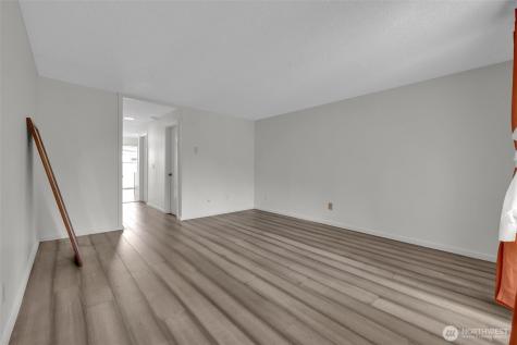 20620 76th Avenue W Edmonds WA 98026