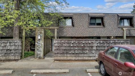 20620 76th Avenue W Edmonds WA 98026