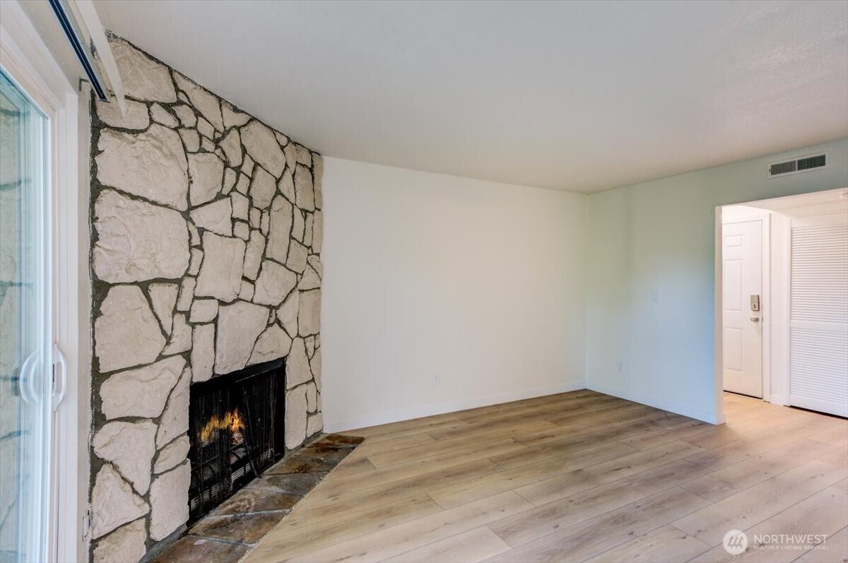 14443 127th Kirkland WA 98034