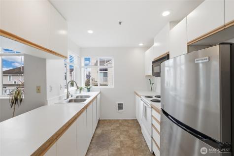 5416 S 234th Place Kent WA 98032