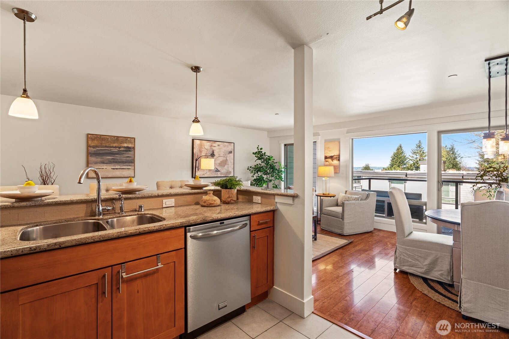 3212 81st Place SE Mercer Island WA 98040