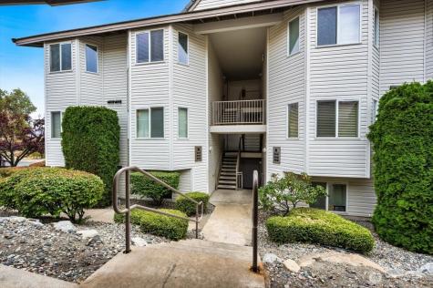 808 W Manson Highway Chelan WA 98816