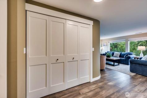 808 W Manson Highway Chelan WA 98816