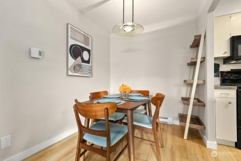 521 5th Avenue W Seattle WA 98119