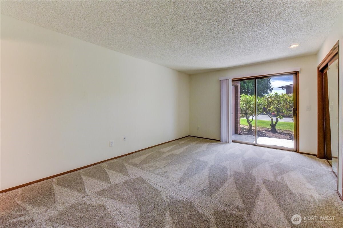 8106 53rd Avenue W Mukilteo WA 98275