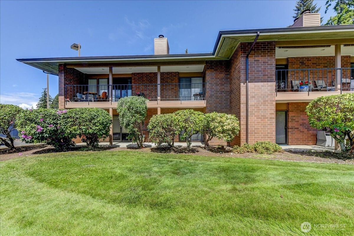 8106 53rd Avenue W Mukilteo WA 98275