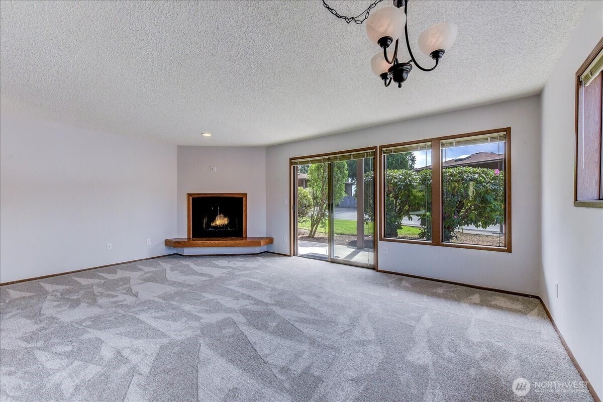 8106 53rd Avenue W Mukilteo WA 98275