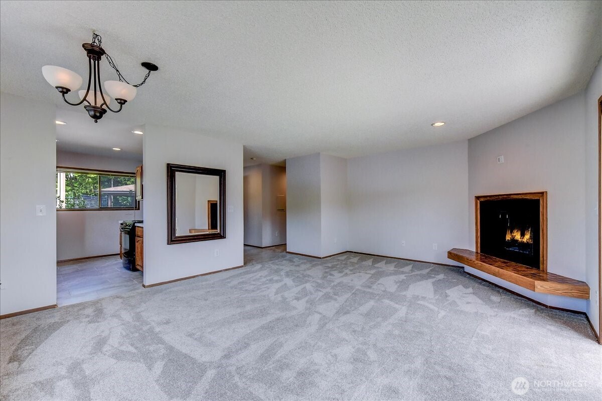 8106 53rd Avenue W Mukilteo WA 98275