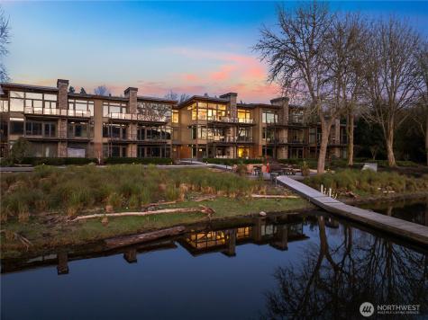 4323 E Lake Sammamish Parkway SE Issaquah WA 98029
