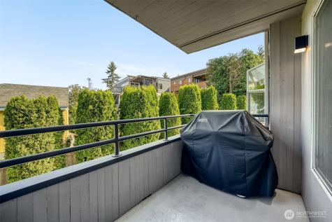 10108 NE 63rd Street Kirkland WA 98033
