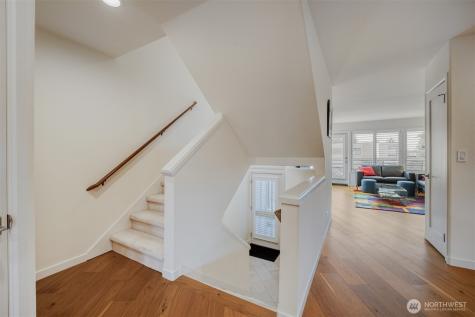 10108 NE 63rd Street Kirkland WA 98033