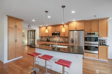 10108 NE 63rd Street Kirkland WA 98033