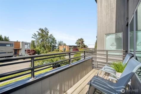 10108 NE 63rd Street Kirkland WA 98033