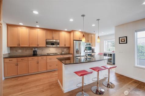 10108 NE 63rd Street Kirkland WA 98033