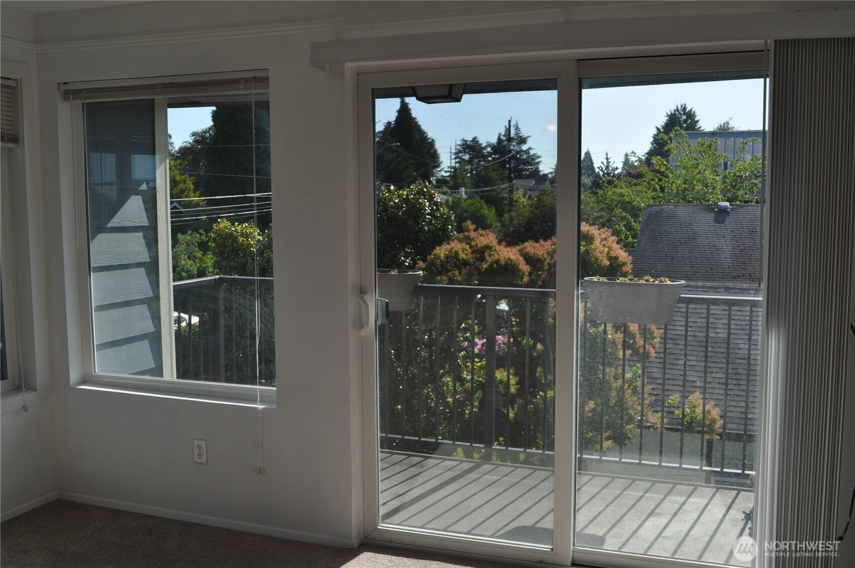 10110 Greenwood Avenue N Seattle WA 98133