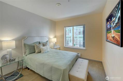 2717 Western Avenue Seattle WA 98121
