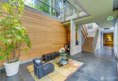2717 Western Avenue Seattle WA 98121
