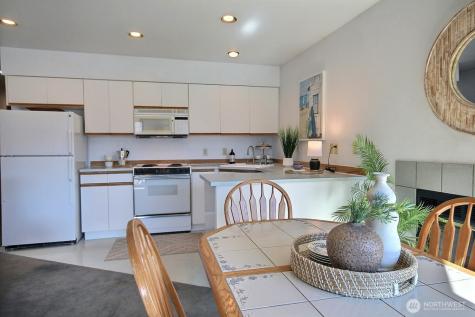 100 Lake Chelan Shores Drive Chelan WA 98816