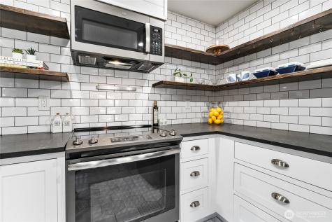 14007 NE 181st Street Woodinville WA 98072