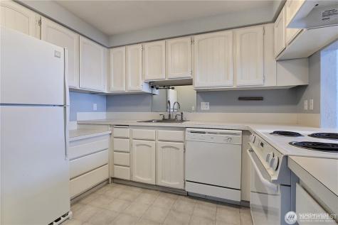 957 12th Street NE Auburn WA 98002