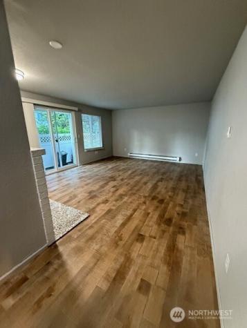 957 12th Street NE Auburn WA 98002
