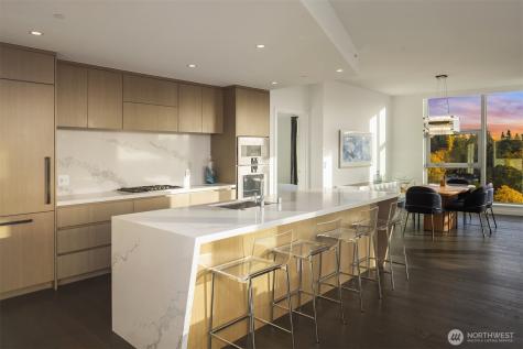 188 Bellevue Way NE Bellevue WA 98004