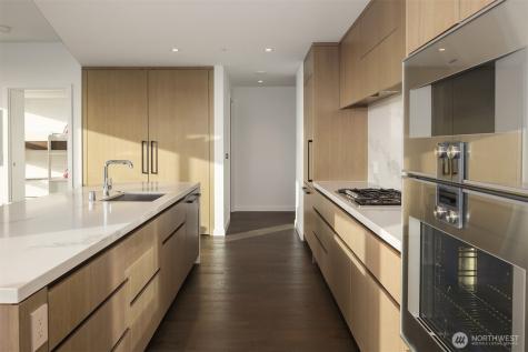 188 Bellevue Way NE Bellevue WA 98004