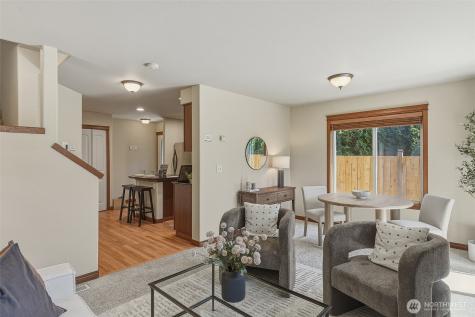 2502 204th Place SW Lynnwood WA 98036
