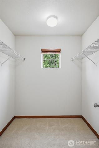 2502 204th Place SW Lynnwood WA 98036