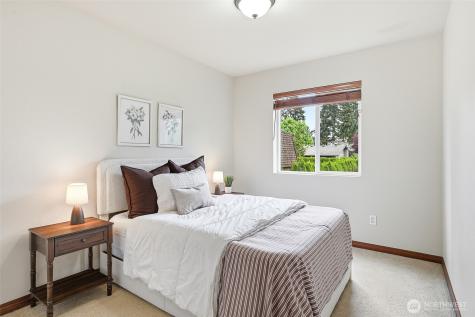 2502 204th Place SW Lynnwood WA 98036