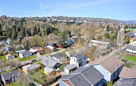 4834 25th Avenue SW Seattle WA 98106