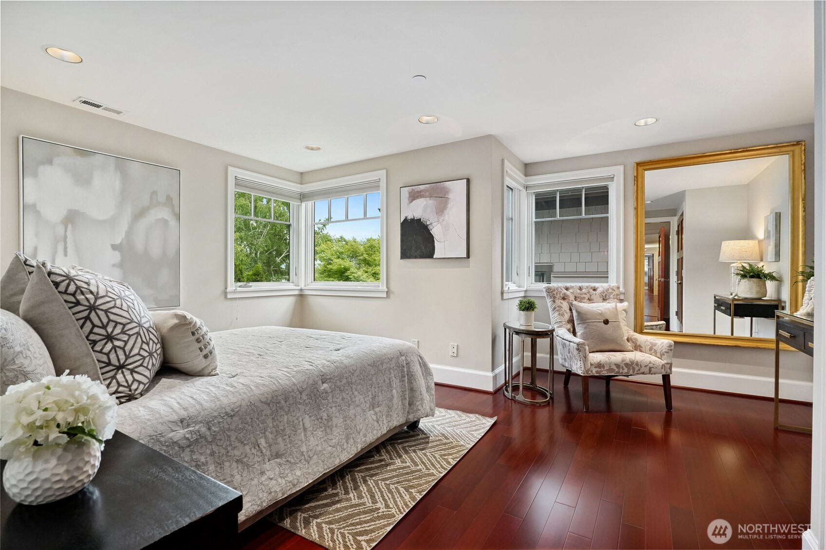 506 Lakeside Avenue S Seattle WA 98144