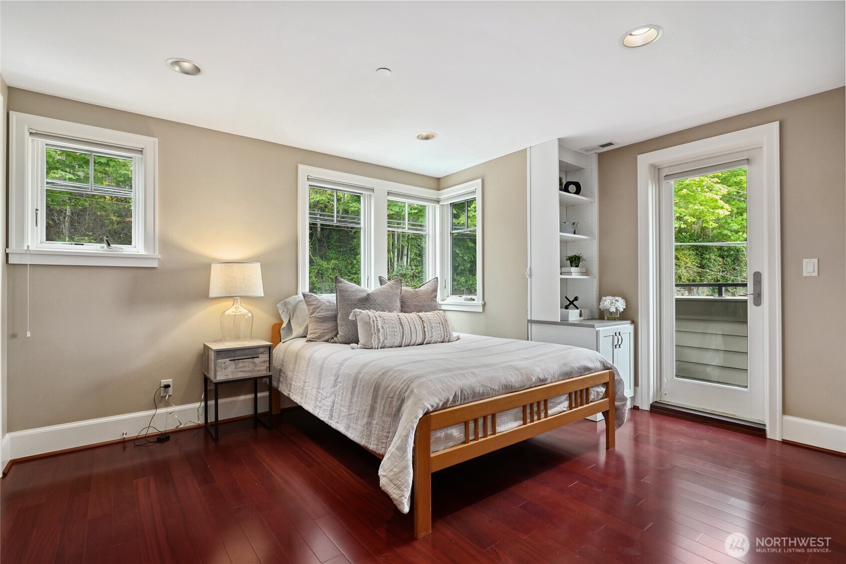 506 Lakeside Avenue S Seattle WA 98144