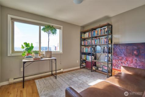812 N 42nd Street Seattle WA 98103