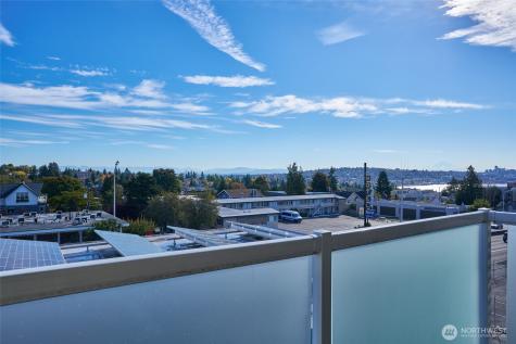 812 N 42nd Street Seattle WA 98103