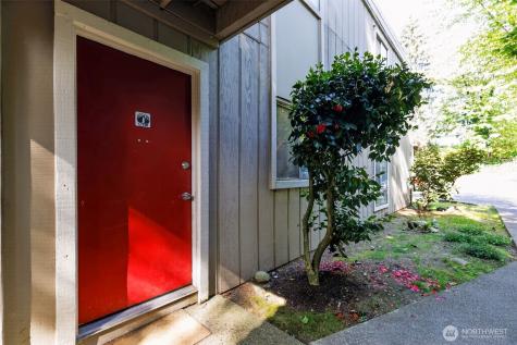 4813 180th Street SW Lynnwood WA 98037