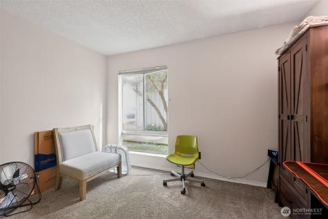 4813 180th Street SW Lynnwood WA 98037