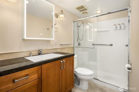 9909 NE 1st Bellevue WA 98004