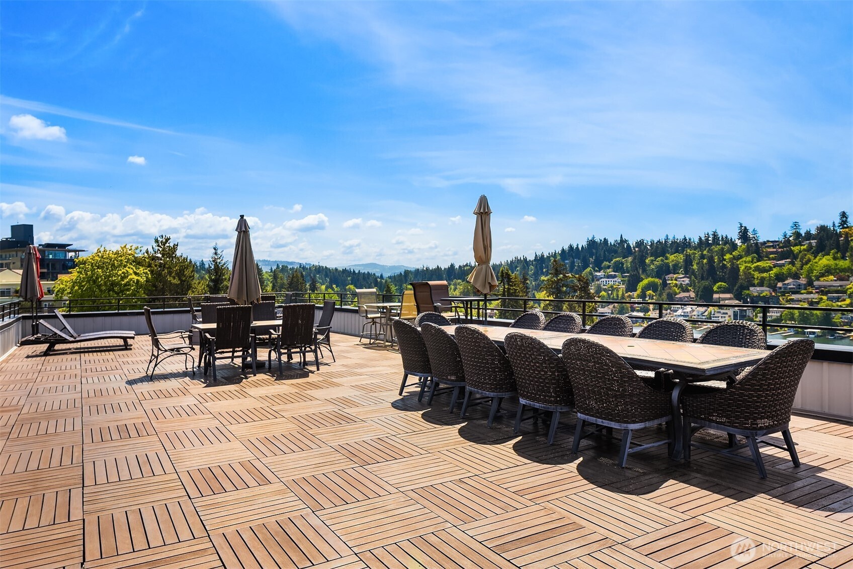 9909 NE 1st Bellevue WA 98004